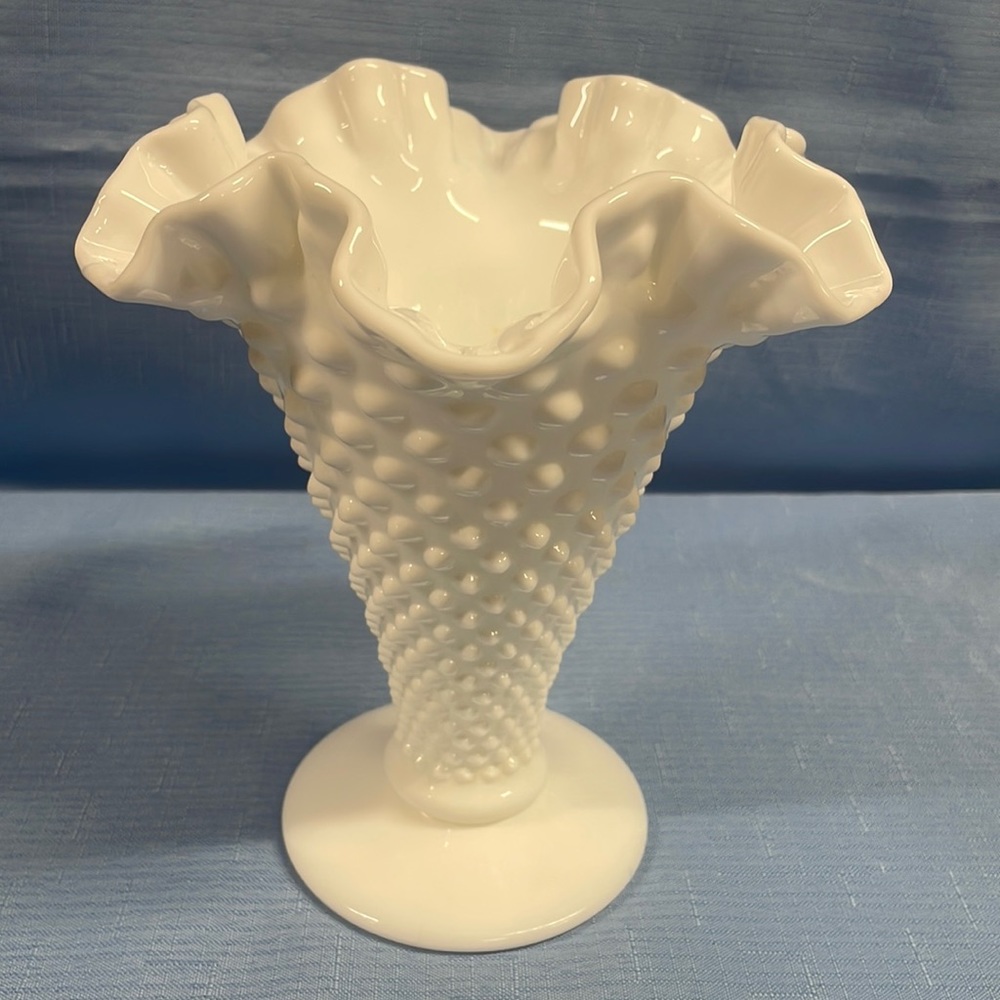 Fenton milk Glass Hobnail Double Ruffle Trumpet Vase 7.75”